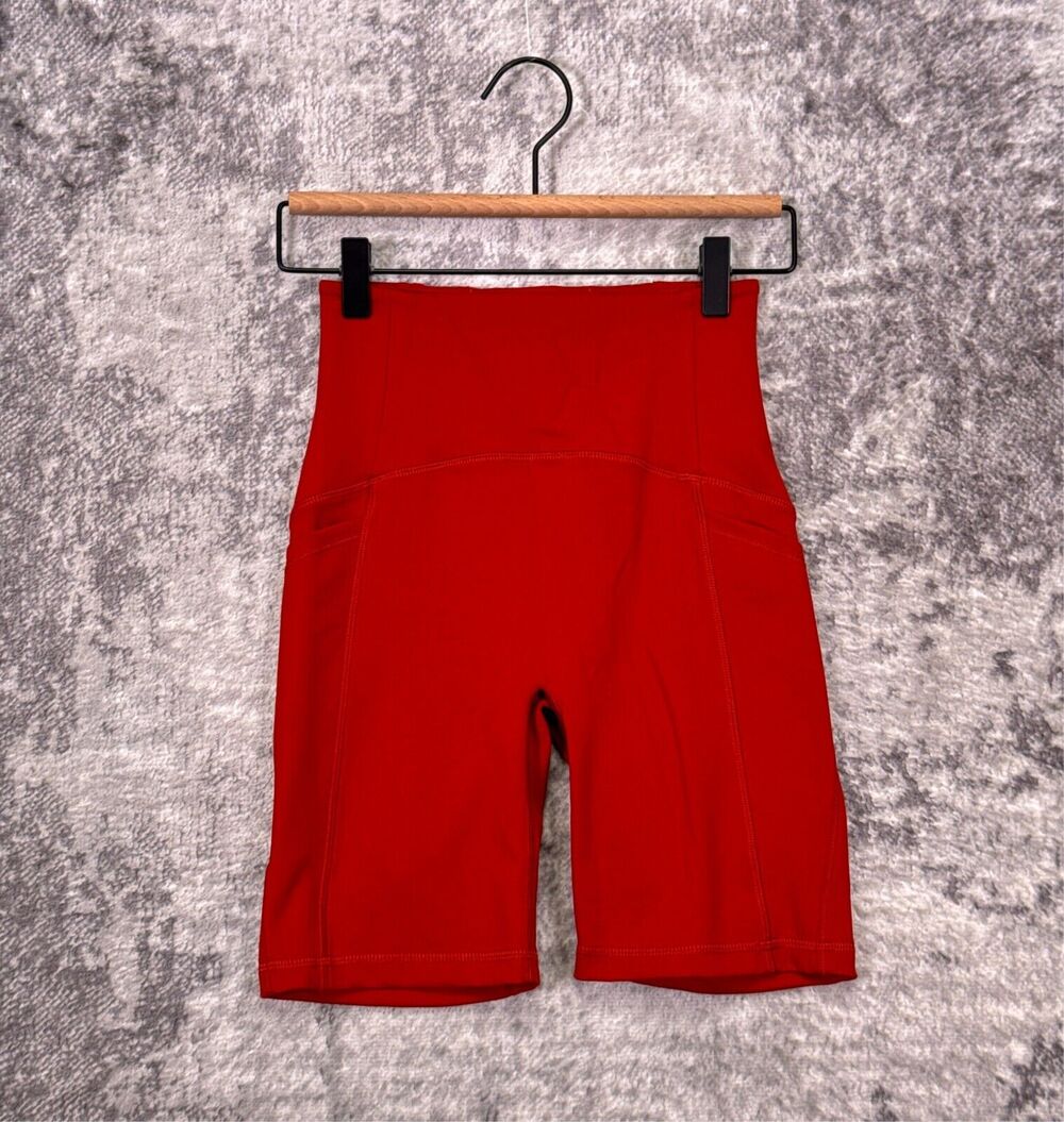 Manduka Yoga Shorts Small Womens Fire Red High Waist Biker